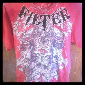 Filter by Buckle Men’s Small Red Tee